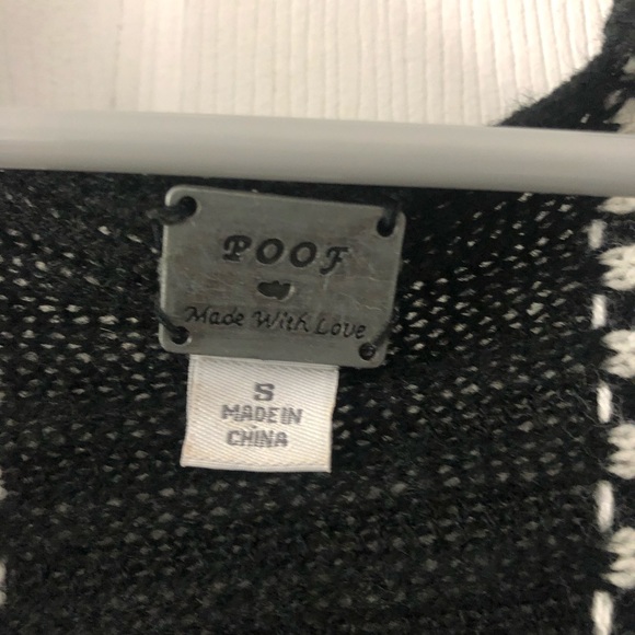 Black Open Sweater with Short Sleeves - Picture 3 of 3